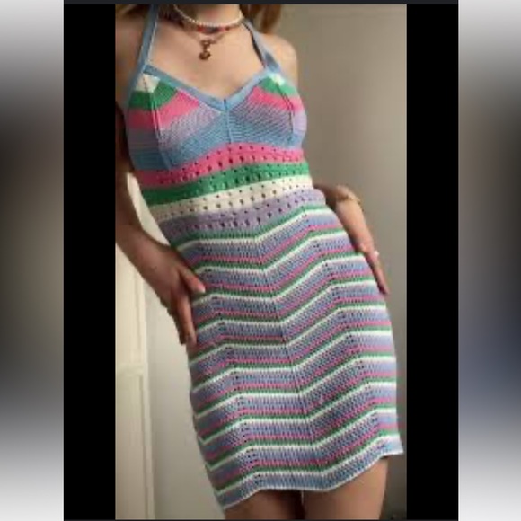 Colorful v-neck Crochet Chevron knit Dress Size small - Picture 3 of 16